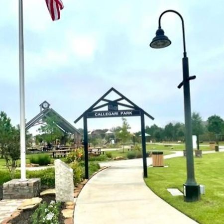 3 Bedroom Entire Home - Centrally Located In Katy, Texas Экстерьер фото